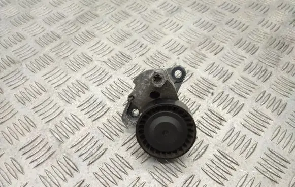 Audi A3 S3 8V Generator/alternator belt tensioner 04E145299L