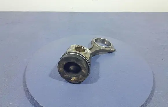 Audi A6 Allroad C6 Piston 
