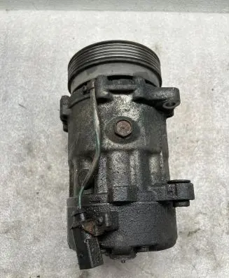 Volkswagen Golf IV Air conditioning (A/C) compressor (pump)