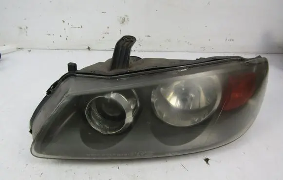 Nissan Almera Tino Headlight/headlamp 