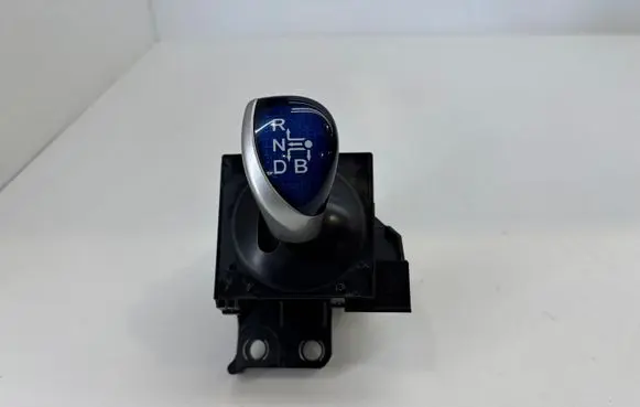Toyota Auris E180 Gear shifter/selector 75C583LHD