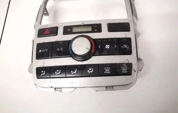 Toyota Avensis Verso Climate control unit 5590044270 55900-44270
