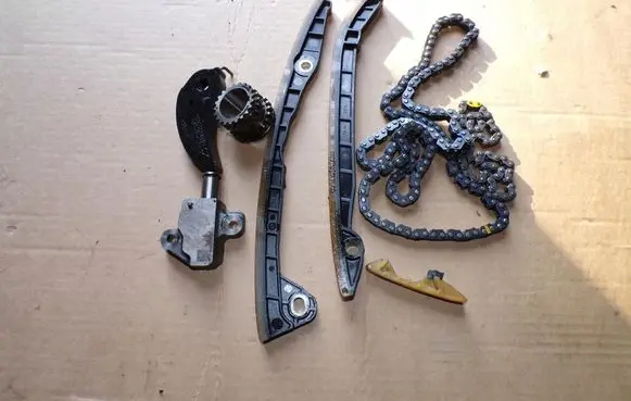 Nissan Juke II F16 Timing chain (engine) 130C17039R