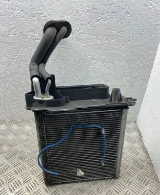 Air conditioning (A/C) radiator (interior)