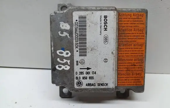 Volkswagen PASSAT B5 Airbag control unit/module 8L0959655 0285001174