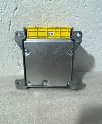 Mercedes-Benz C W204 Airbag control unit/module 5WK44739 A2049012704