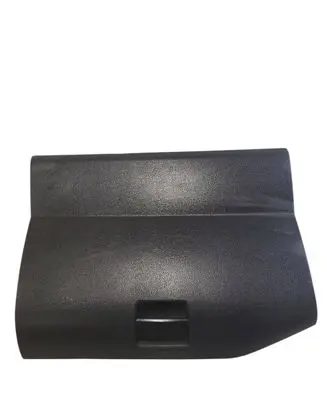 Glove box