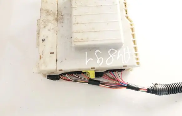 Lexus IS 220D-250-350 Fuse box set 8273053022 82730-53022