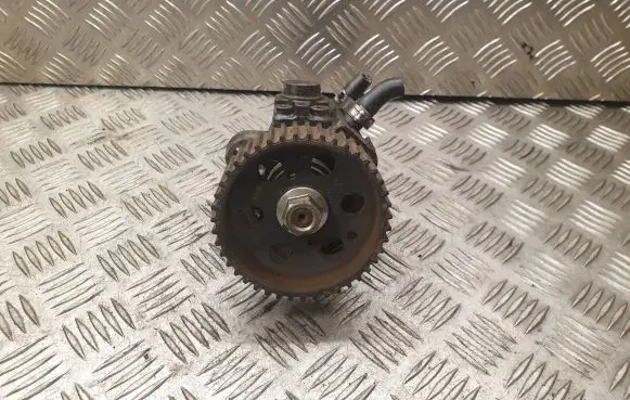 Opel Astra H Fuel injection high pressure pump 0445010156