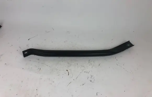 Porsche Macan (95B) Other engine bay part