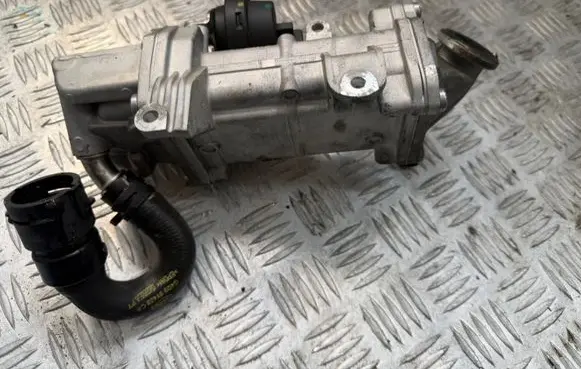 Land Rover Range Rover Velar EGR valve cooler G4D39F464CB