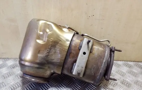 Volvo XC90 Catalyst/FAP/DPF particulate filter 32225414
