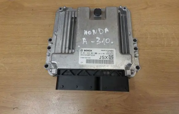 Honda Civic X Engine control unit/module 378205AZG24 0261S22061