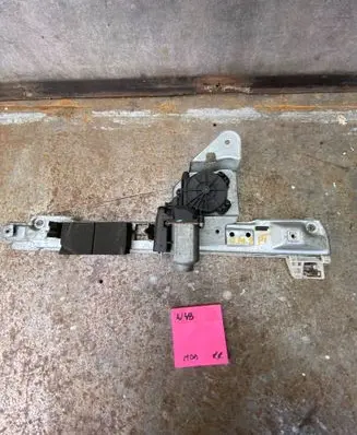 Renault Megane II Rear door window regulator with motor 190011781