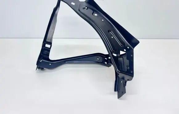 Mercedes-Benz GLK (X204) Headlight/headlamp mounting bracket A2046200891