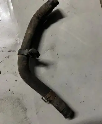 Toyota Land Cruiser (J120) Engine coolant pipe/hose