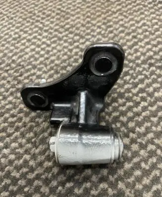 Mercedes-Benz E W212 Front door lower hinge XXX