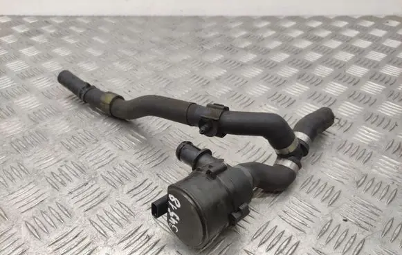 Volkswagen PASSAT B8 Electric auxiliary coolant/water pump 5G0965561