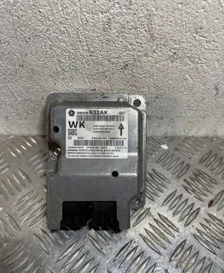 Jeep Grand Cherokee Airbag control unit/module 68025632AJ