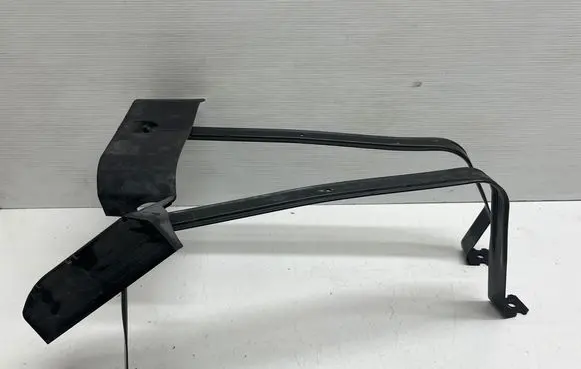 Volkswagen Tiguan Allspace Fuel tank mounting bracket 5QF201656D