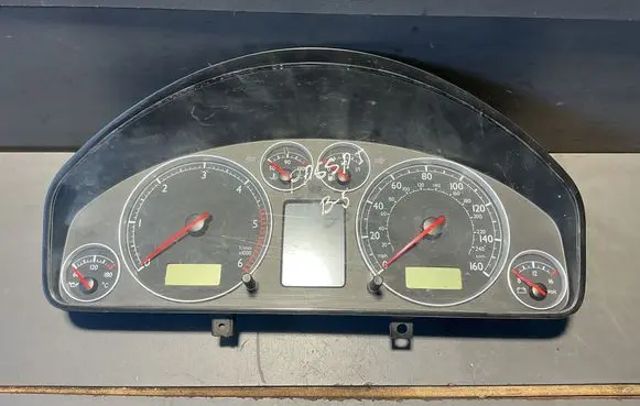 Seat Alhambra (Mk1) Speedometer (instrument cluster) 7M7920940E