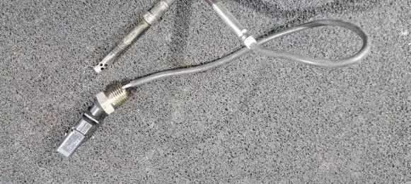 Audi A4 S4 B8 8K Exhaust gas temperature sensor 4m0906088ad