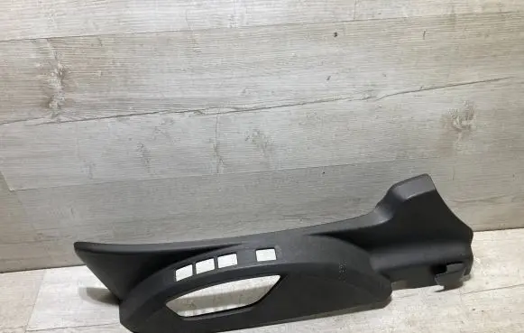Volvo C70 Front door seat control surround trim 08613690
