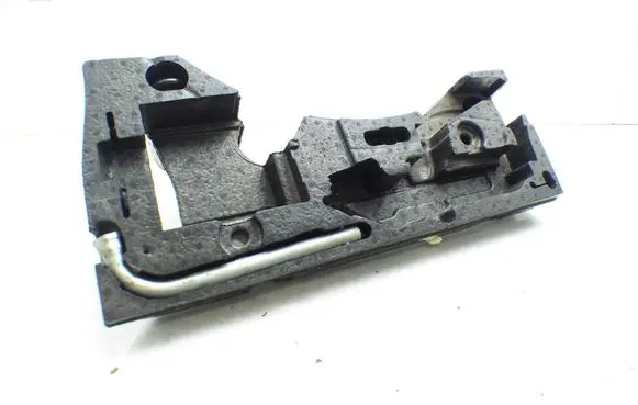 Volkswagen PASSAT B7 Spare wheel section trim 3C5012021L