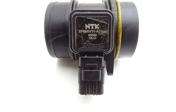 Jaguar XF X250 Mass air flow meter EPBMWT4A011H