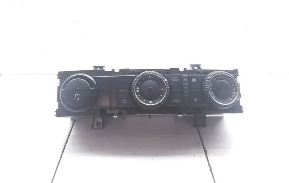 Mercedes-Benz Sprinter W906 Climate control unit A9068301085KZ 5HB00901246
