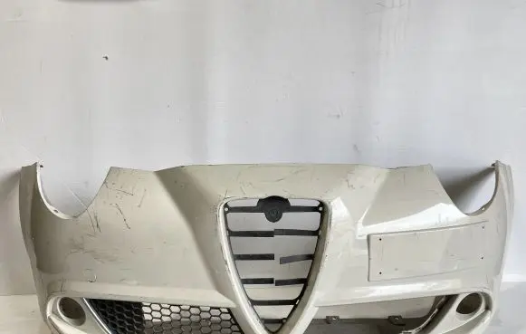 Alfa Romeo Mito Front bumper 156078529