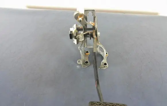 Toyota Yaris Accelerator throttle pedal 89510-33030