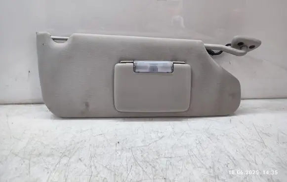 Chrysler 300 - 300C Sun visor