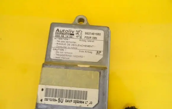 Peugeot 406 Airbag control unit/module 550581400 9637491980