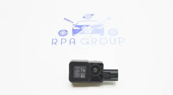 Opel Insignia A Airbag deployment crash/impact sensor 13502341 13569955