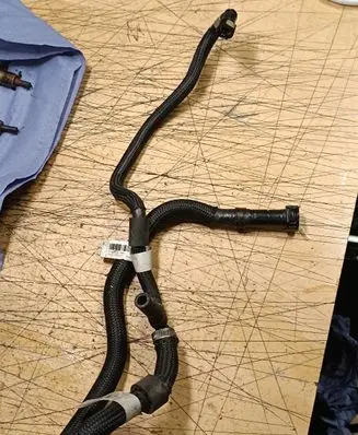 Fuel return line/hose