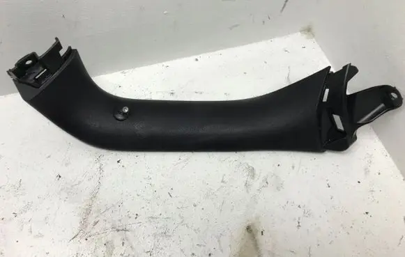 KIA Ceed Tailgate trim 