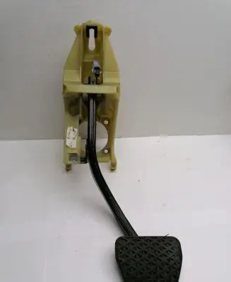 BMW 7 E65 E66 Brake pedal 35106752517