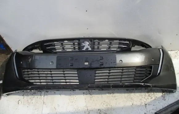 Peugeot 508 Front bumper