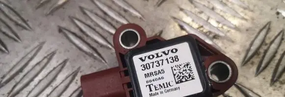 Volvo V50 Airbag deployment crash/impact sensor 30737138