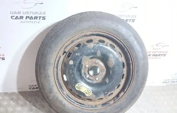 Land Rover Discovery 3 - LR3 R19 spare wheel 