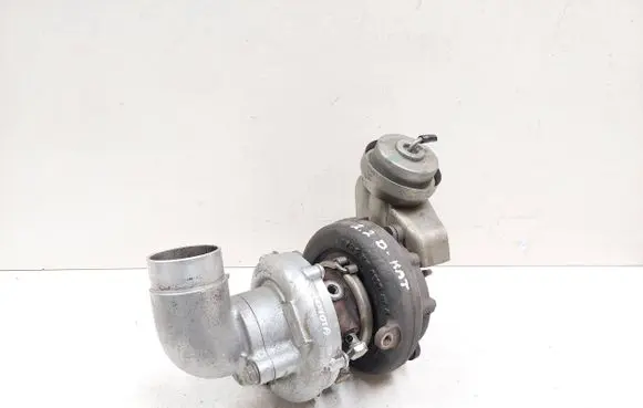 Toyota Avensis T250 Turbo 172010R020 0509220035