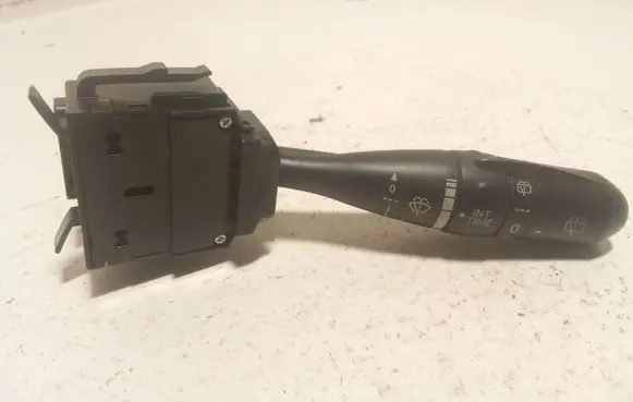 Mitsubishi Colt Wiper turn signal indicator stalk/switch 17e018