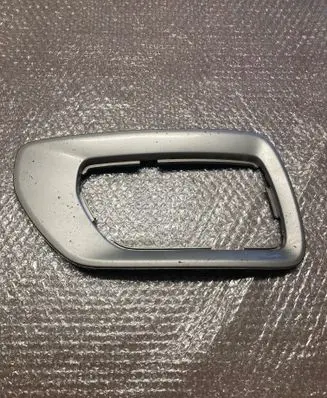 Volvo XC70 Front fog light trim/grill 30744506