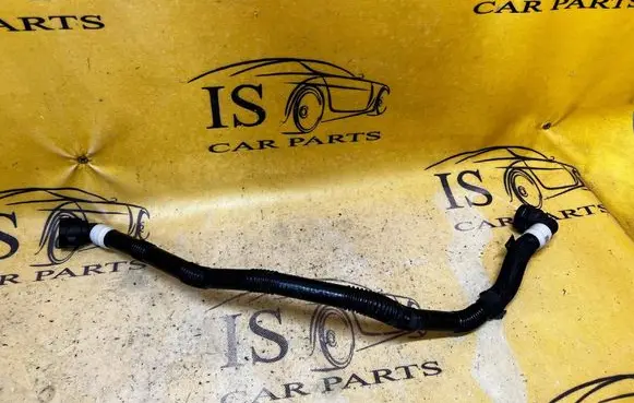 Tesla Model 3 Engine coolant pipe/hose 107758900E