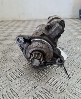 Volkswagen Caddy Starter motor