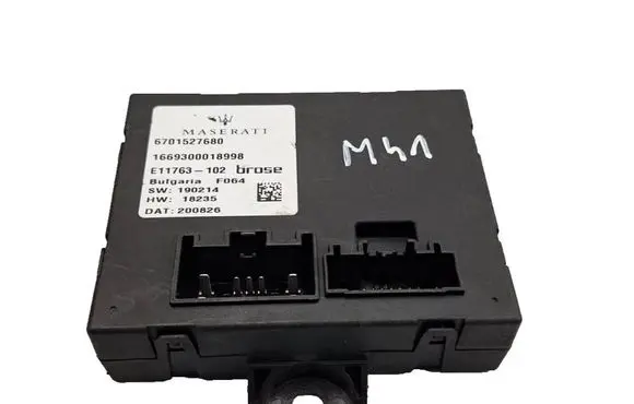 Maserati Levante Tailgate/trunk control unit/module 6701527680