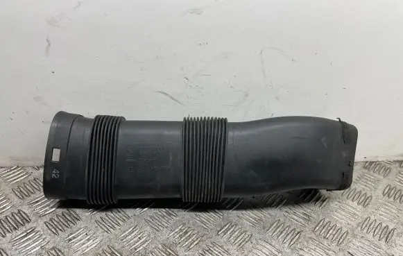 BMW 4 F36 Gran coupe Air intake duct part 8507567