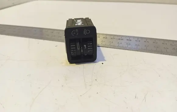 Volkswagen PASSAT B6 Headlight level height control switch 3C0941333