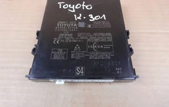 Toyota RAV 4 (XA50) Keyless (KESSY) go control unit/module 8999042140